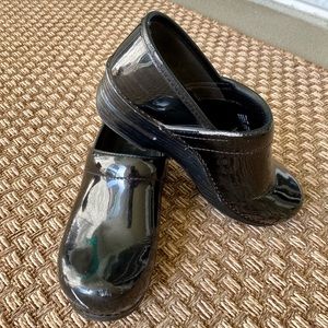 Dansko women’s shoes, black patent